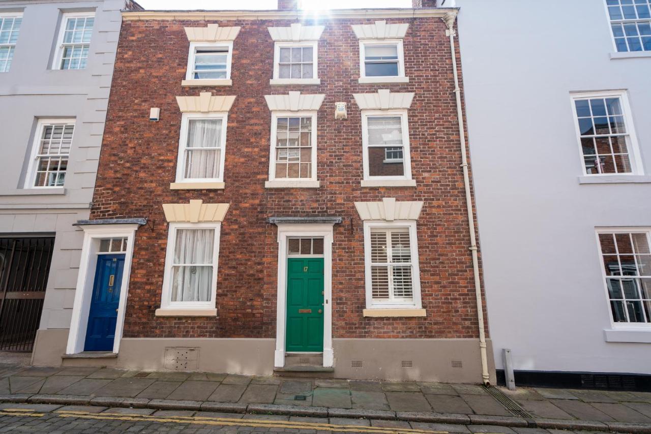 Вілла 18Th Century Townhouse In Chester City Centre Екстер'єр фото